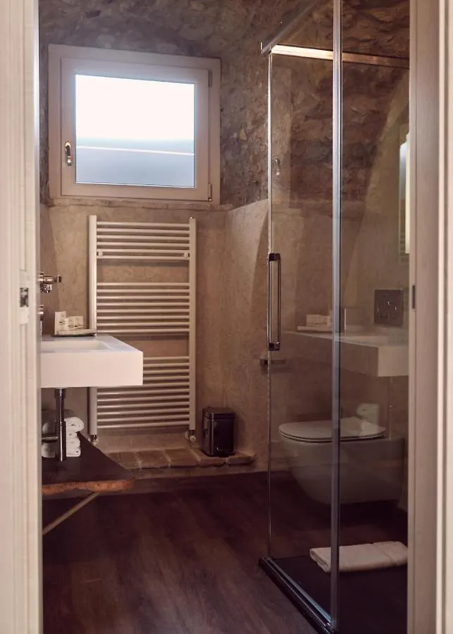 Domus Mea Rooms Caprino Veronese Affittacamere